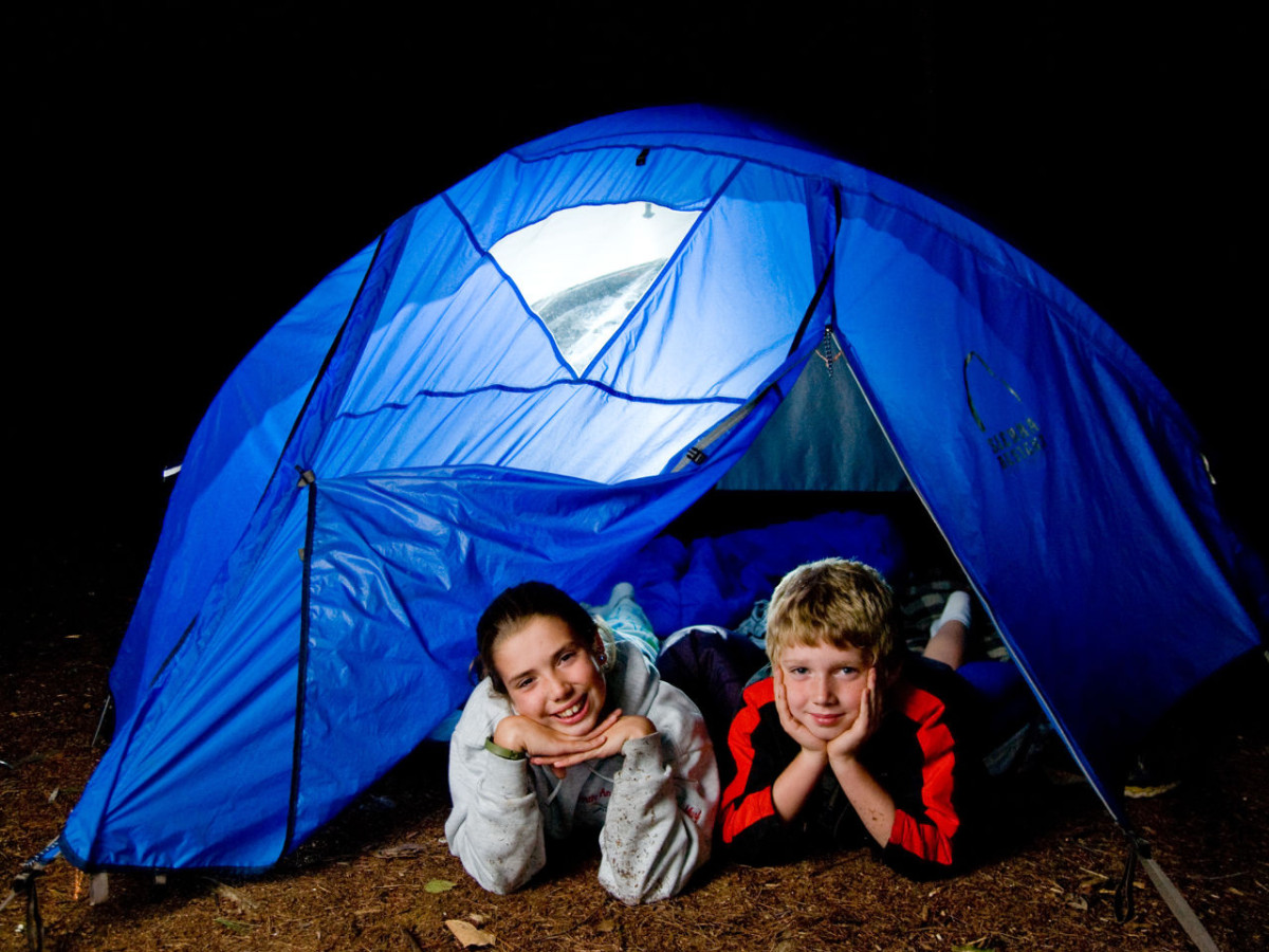 Kids-camping-1200x900
