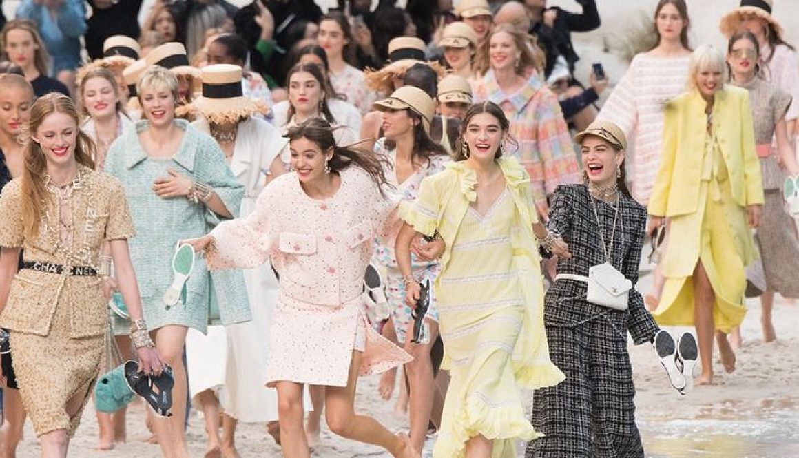 spring-summer-2019-fashion-trends-272243-1542283512813-image.700x0c