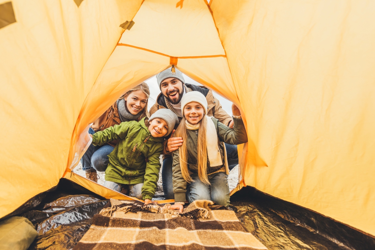 kids-camping-soc